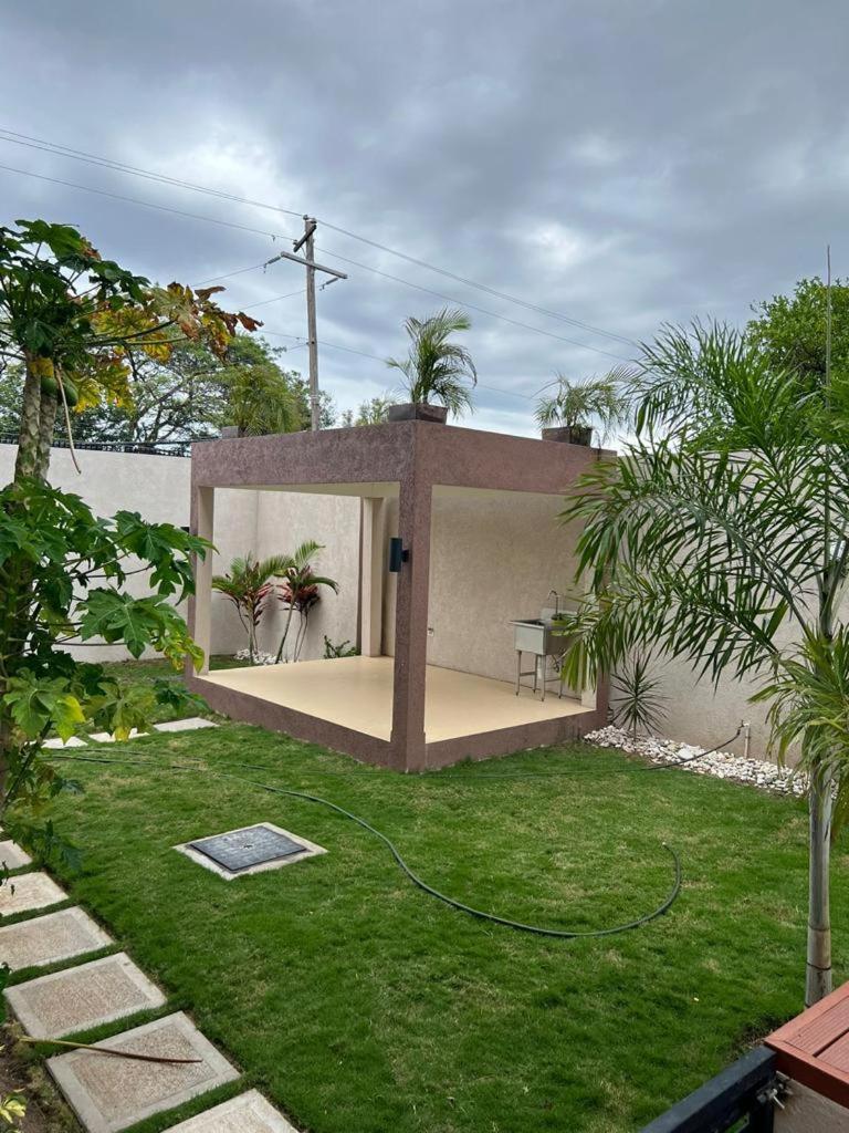 Luxury 2 Bed Apartment In Kingston Exterior photo